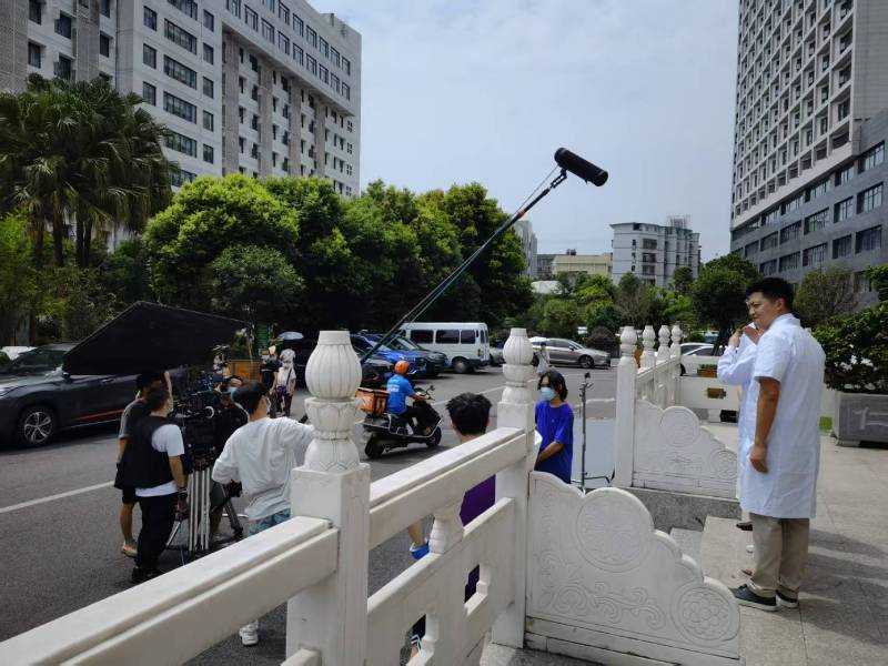 小金县广告片拍摄公司低成本实现高规格制作的诀窍
